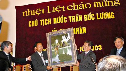 Quá trình hình thành và phát triển của CĐNVro giai đoạn 2001-2005