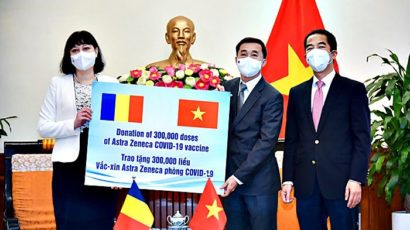TTSK – Romania tặng 300.000 liều vắc xin AstraZeneca cho Việt Nam