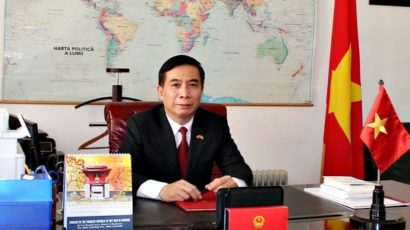 TTSK – ĐSQ Việt Nam tại Romania sẽ đảm bảo điều kiện tốt nhất cho đồng bào sơ tán khỏi Ukraine