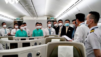 TTSK  – Chuyến bay thứ 2 của Vietnam Airlines đến Romania đưa công dân Việt Nam về nước