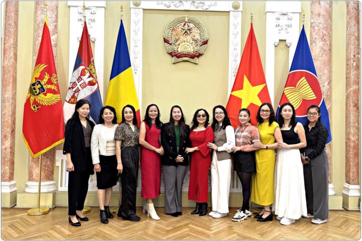 125-2025.9.27-LienHoanChiaTay.DS+Linh-10