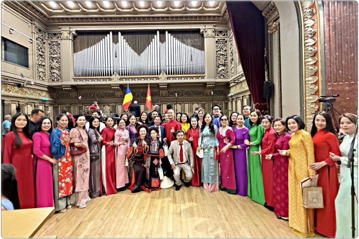 135-2026.8.18-HoaNhac.Ro.VN-1